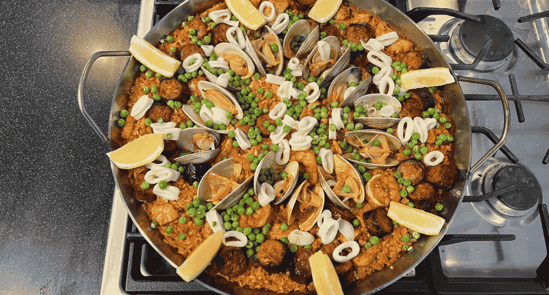 Paella 2 - Wise Guys BBQ paella